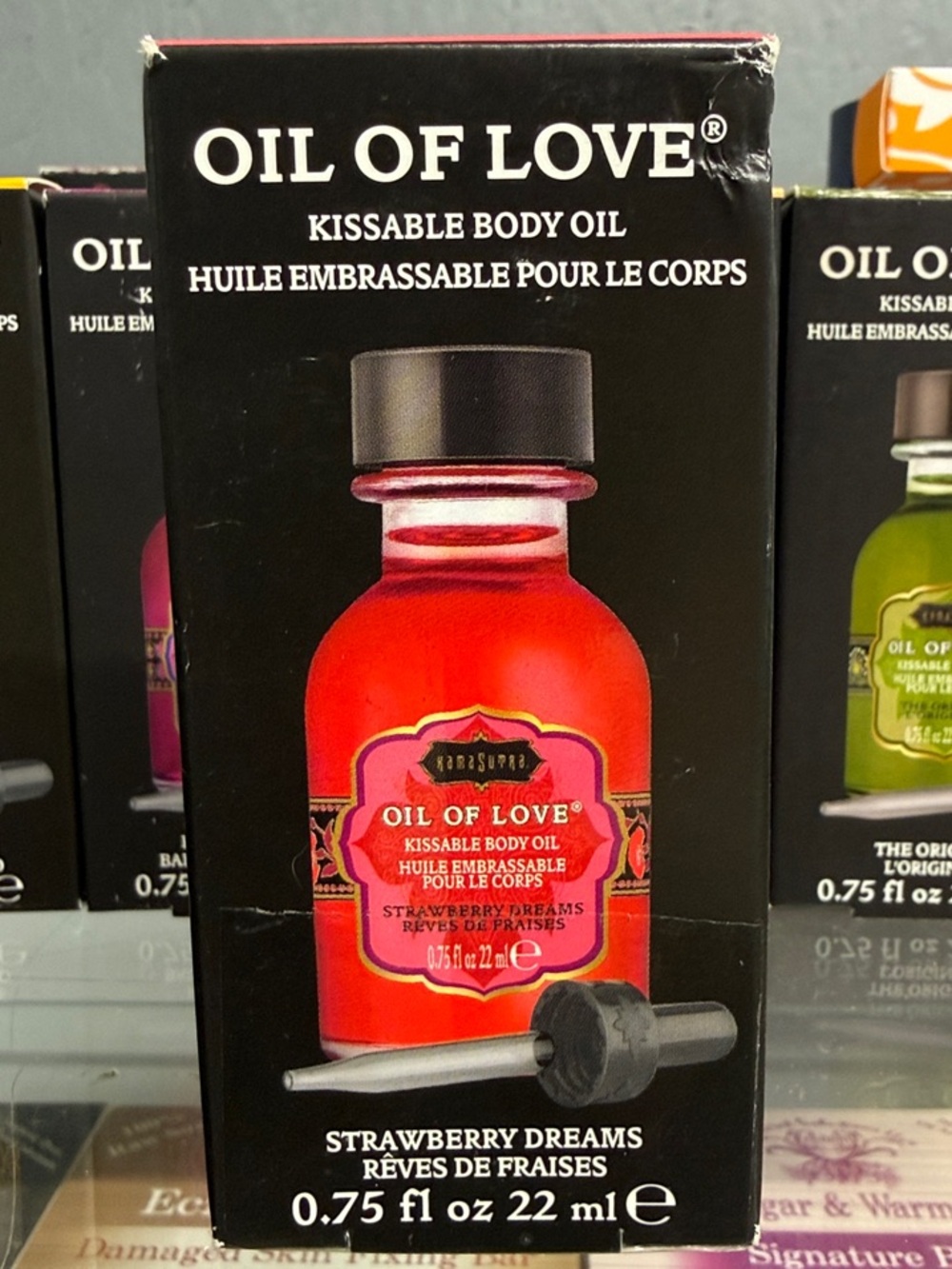 Kama Sutra Oil of Love Strawberry Dreams Kissable Warming Body Gel - New in box